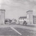 Foto preto e branco Peniche Antigo de Entrada principal/Portões de Peniche, antes de 1955